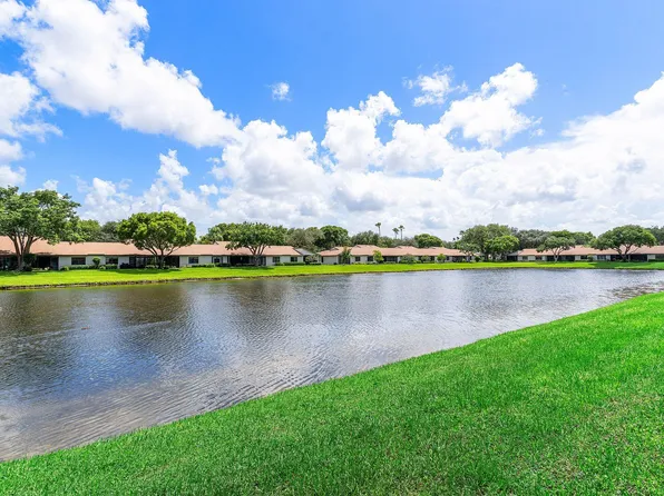 8196 Whispering Palm Drive #E, Boca Raton, FL 33496