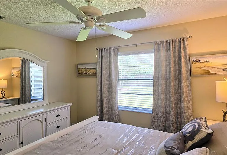 3803 Easton St — Photo 19