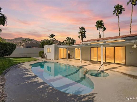 3rd image of 72795 Somera Rd