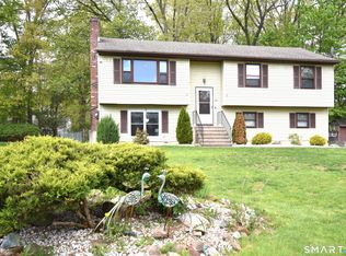 139 Strawberry Hill Rd, Bristol, CT 06010
