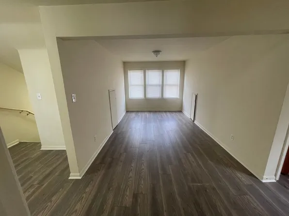 15738 Cherrylawn St, Detroit, MI 48238