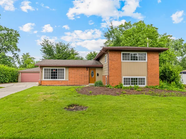 303 Springfield St, Park Forest, IL 60466
