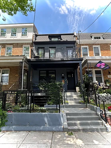 621 Longfellow St NW Photo 1