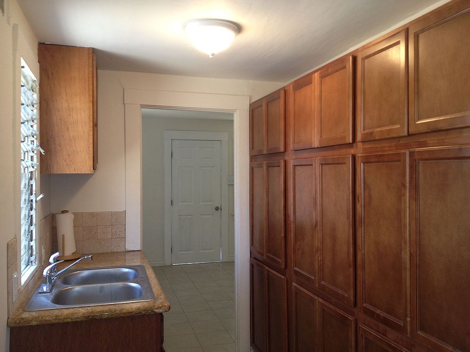 1st image of 3311 Castalia Ave