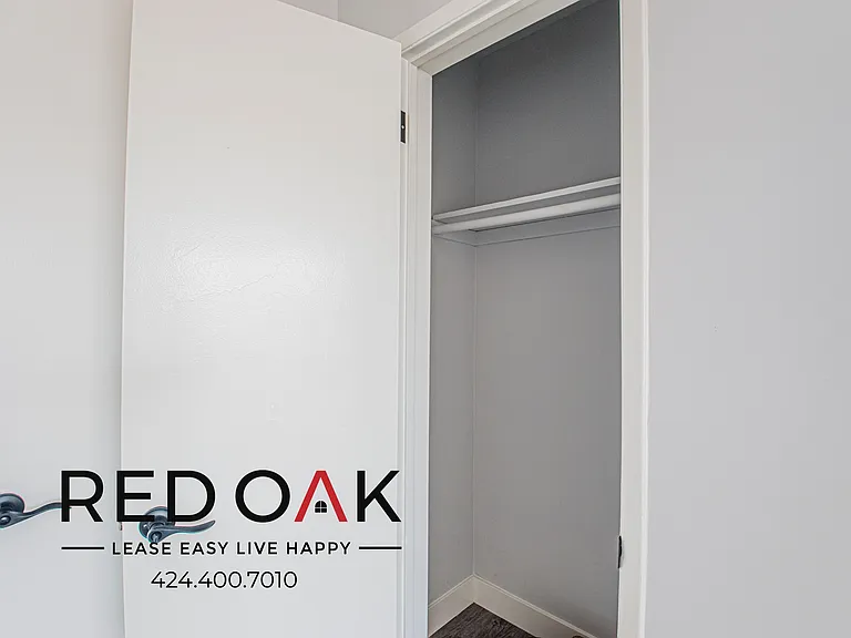 140 S Occidental Blvd #19 — Photo 11