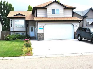 164 Upland Ave W, Brooks, AB T1R 1N1