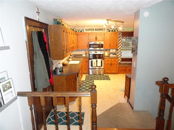 4th image of 726 Woodlawn Dr