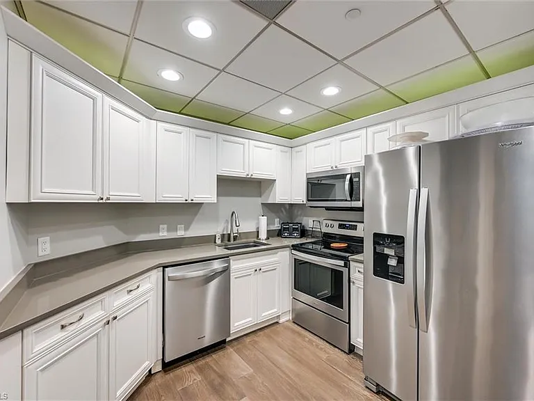 6000 Pelican Bay Blvd #1202 — Photo 41