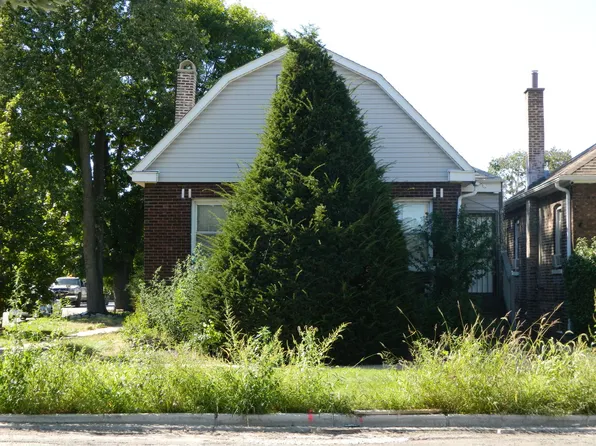 9356 S Manistee Ave, Chicago, IL 60617