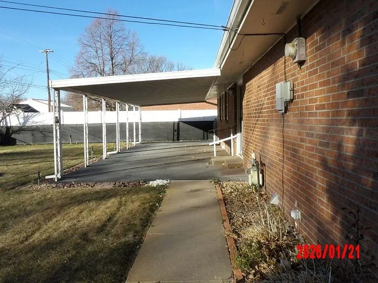 914 Cedarberry Rd — Photo 22