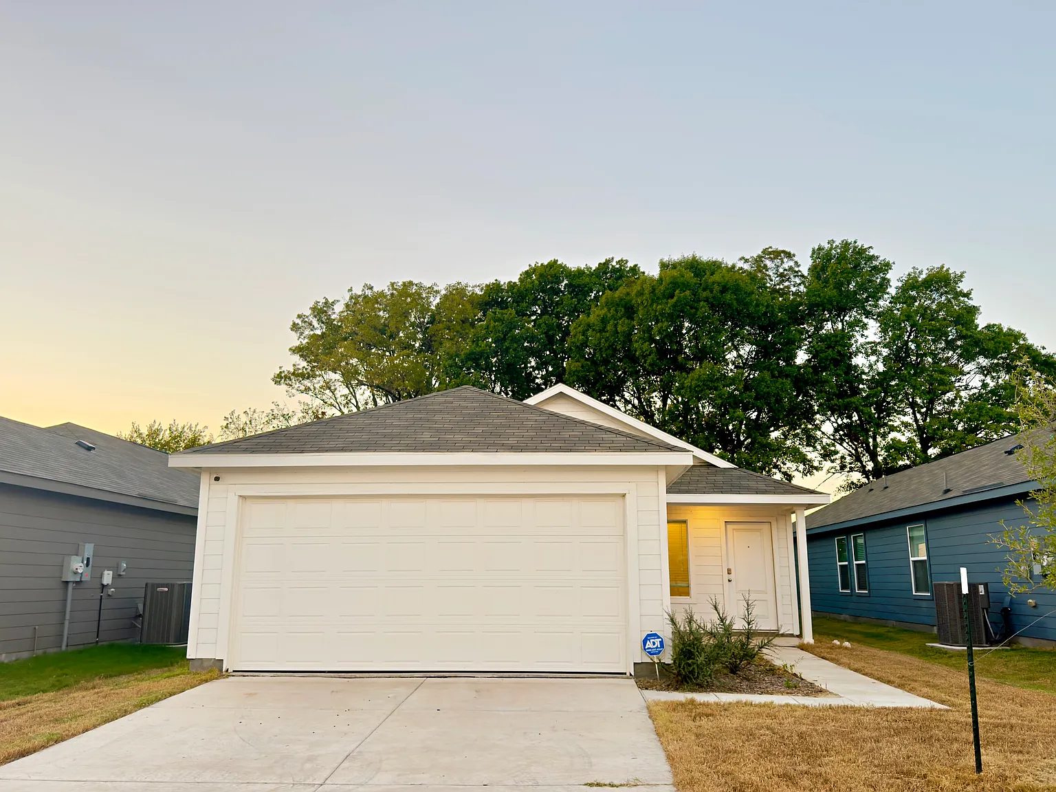 6626 Highlands St — Photo 1