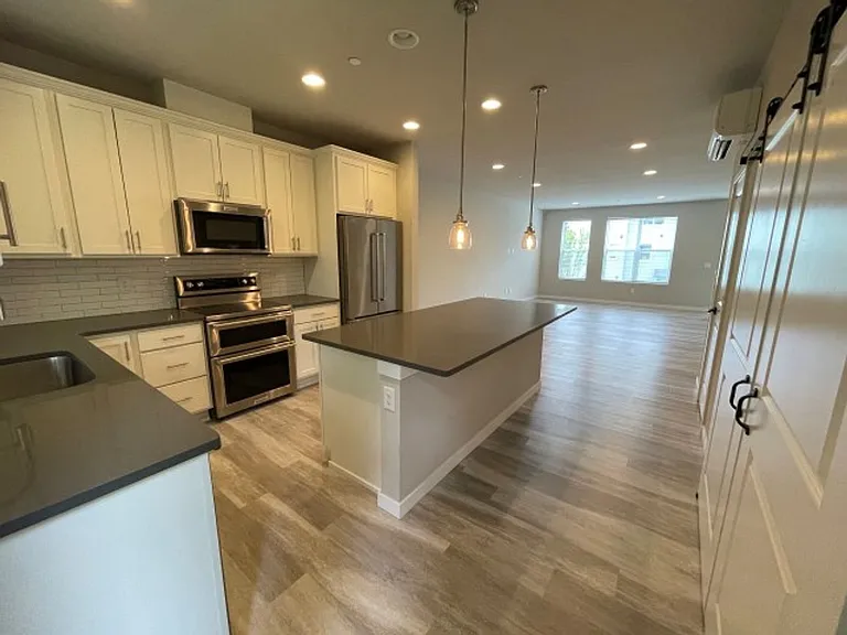 13420 Manor Way #B2 — Photo 14