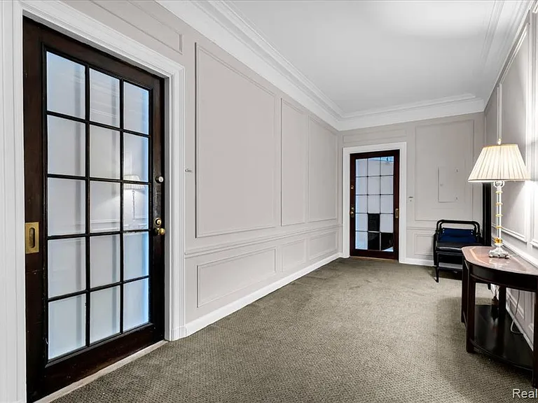 2900 E Jefferson Ave #D601 — Photo 16