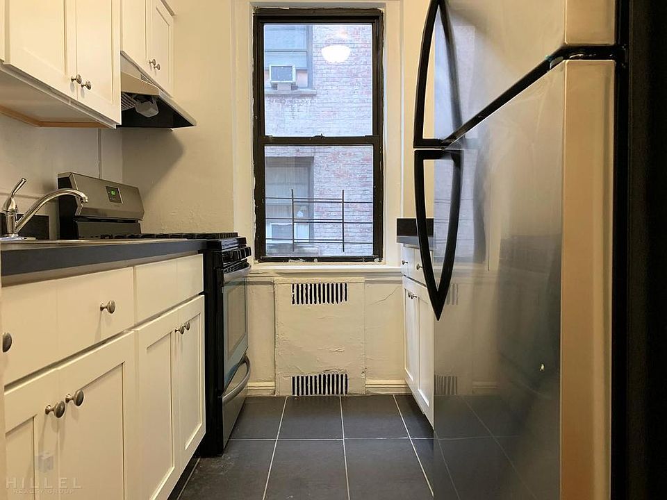 1st image of 8505 Elmhurst Ave APT 3E