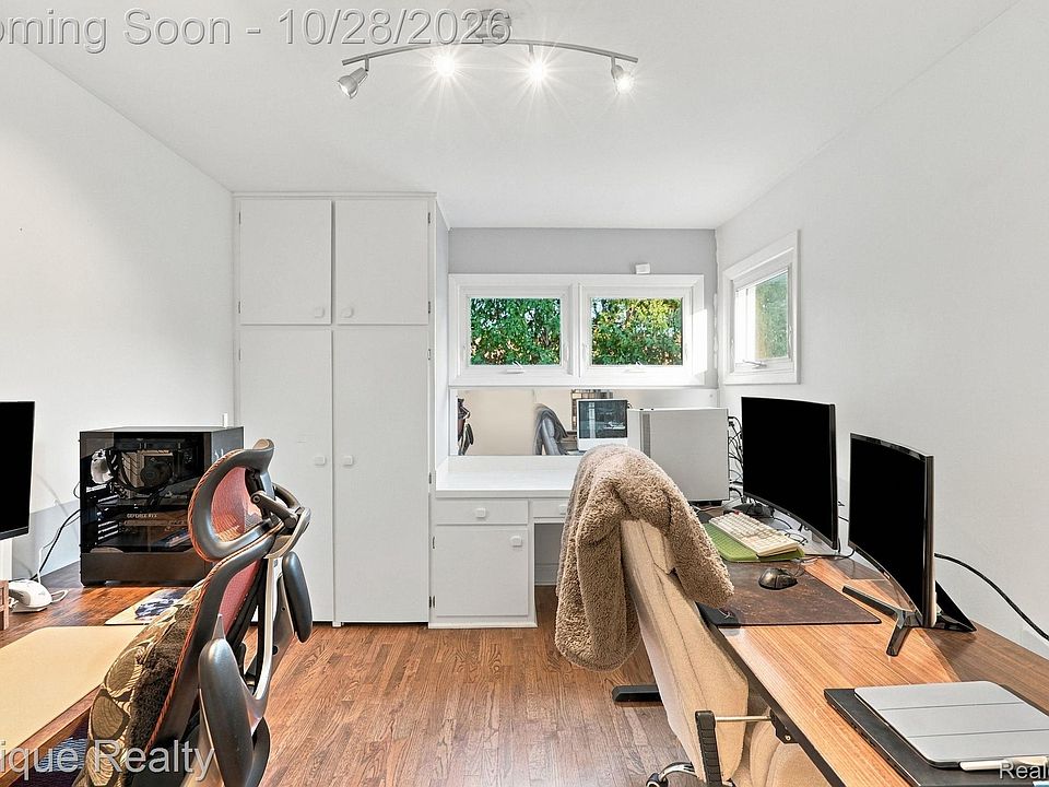 12407 Hillcrest Dr, photo 22