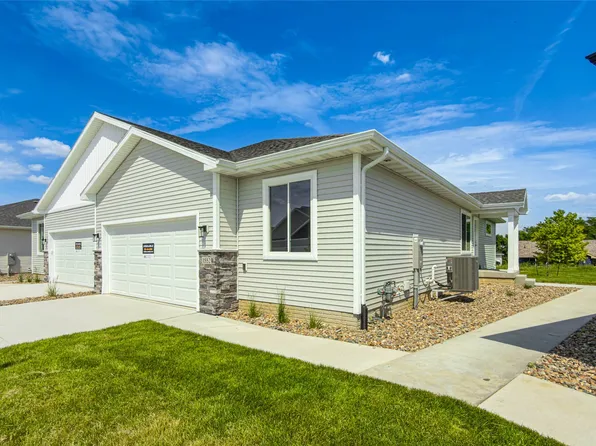 1552 Foxtail Dr SE, Altoona, IA 50009