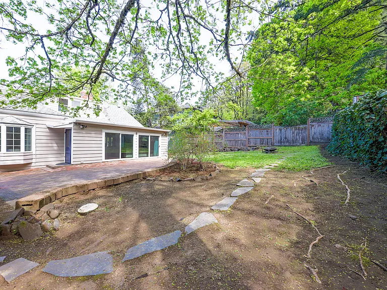 2260 E 15th Ave — Photo 61