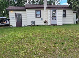 431 W Shingle Lake Dr, Lake, MI 48632
