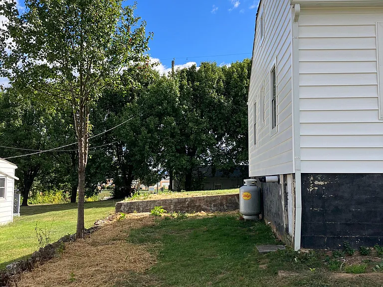 35 Lee Hy Ct — Photo 3