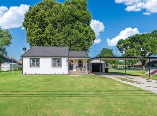 813 SW 4th St, Jones, OK 73049