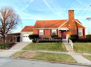 1017 Gainsborough Rd, Dayton, OH 45419