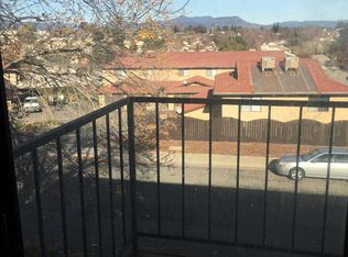 813 Mission Sierra Ct #4, Redding, CA