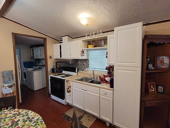 2nd image of 11906 Ramona Ave Space 8