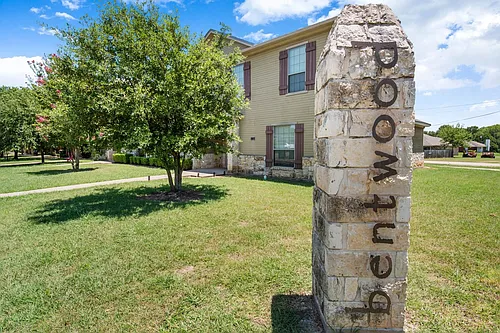 151-157 Bentwood Photo 1