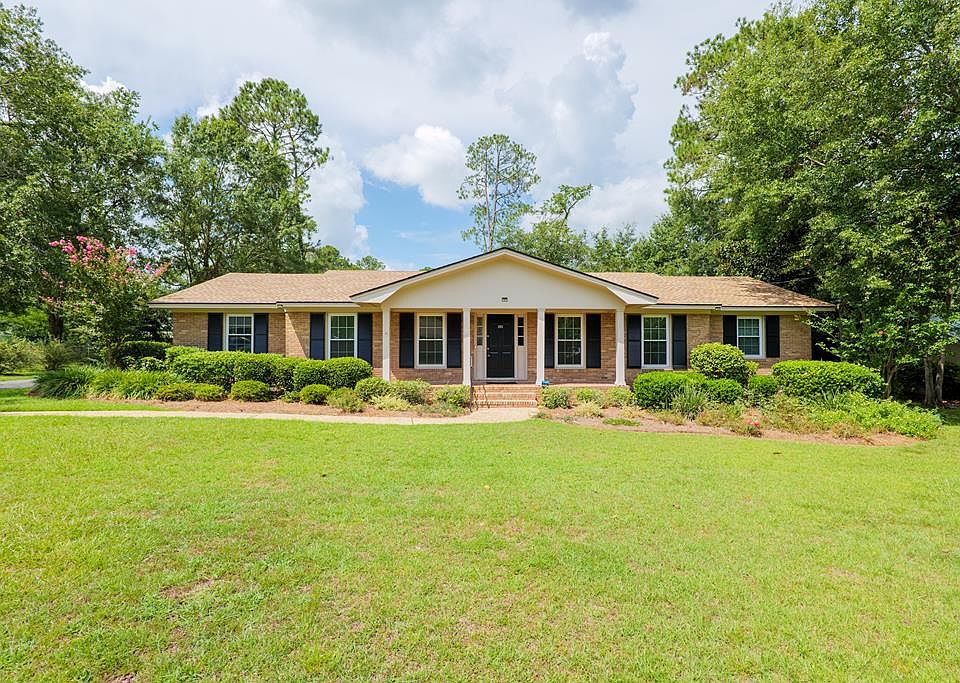 1st image of 203 Sunnymeade Dr