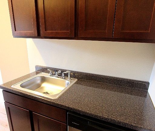 5th image of 2900 N Mildred Ave #29043J