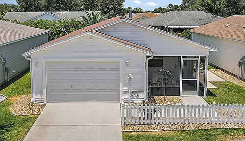 2014 Johnson Ct Photo 1