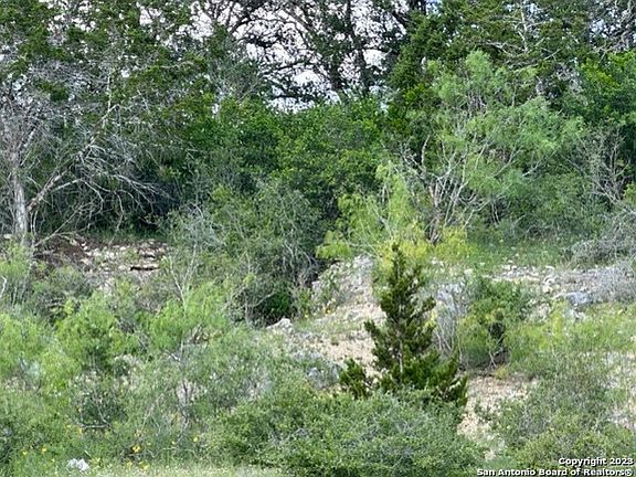 2nd image of 600 COUNTY ROAD 241
