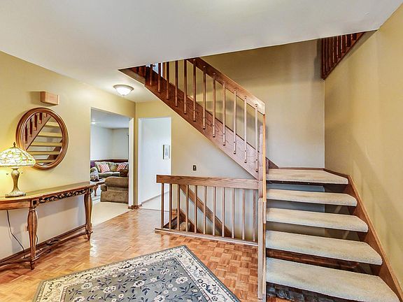 2nd image of 2405 E Greshan Ct