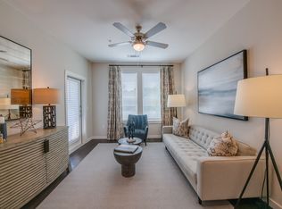 1900 N Beckley Ave APT 2042, Dallas, TX 75208