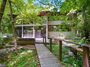 15108 Plainfield Ln, Germantown, MD 20874