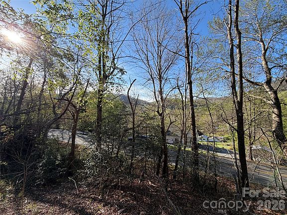 3rd image of 219 Bee Ridge Rd