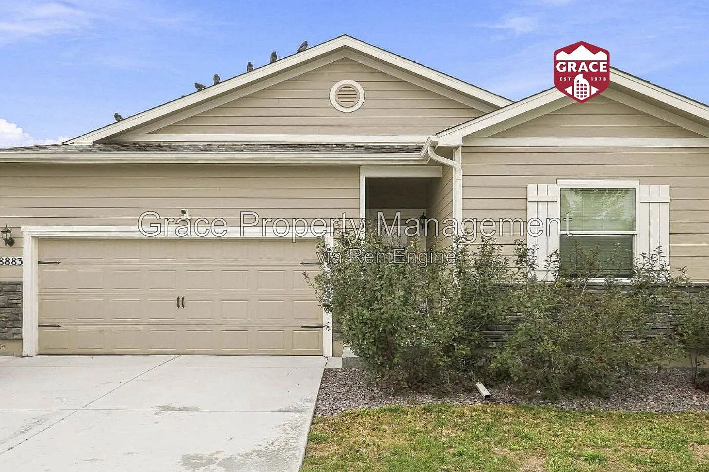 3 bed, 2.0 bath, 1285 sqft, $3,025 — Photo 1