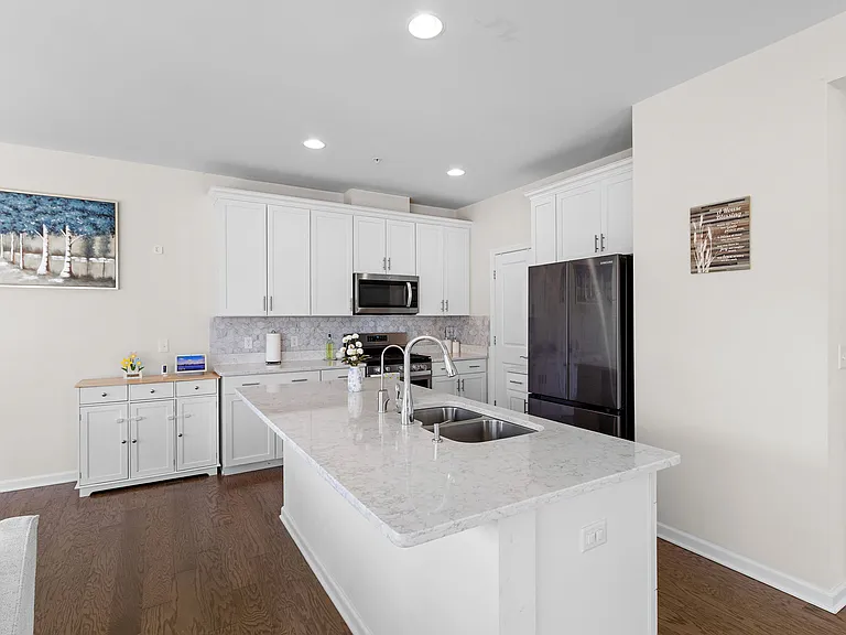 30 Magnolia Dr #30 — Photo 10
