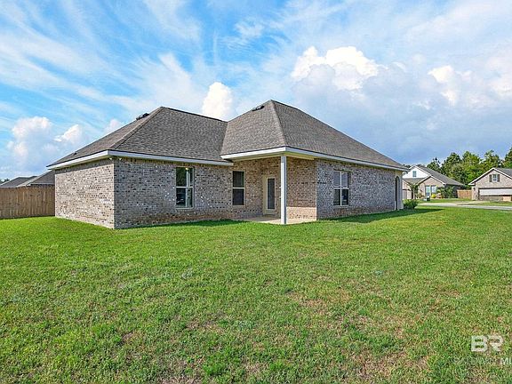 3rd image of 1084 Stella Rd