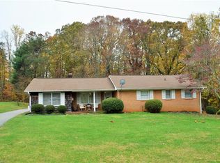 221 Ingram Dr, King, NC 27021