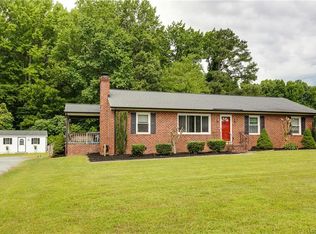 8385 McClellan Rd, Mechanicsville, VA 23111