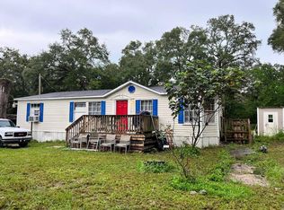 9550 Spring Run Rd, Fanning Springs, FL 32693