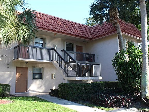 2nd image of 15702 E Waterside Cir APT 205