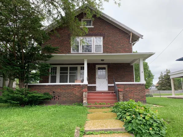 1009 W 4th St #1, Waterloo, IA 50702