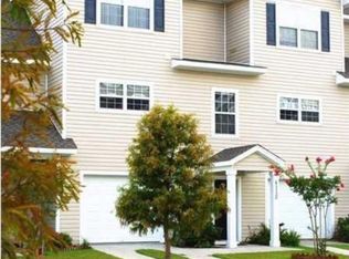 4112 Perrine St, Charleston, SC 29414