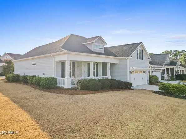 3703 Turkey Oak Court, Southport, NC 28461