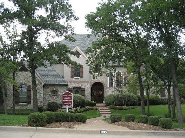 1st image of 905 Parkview Ln