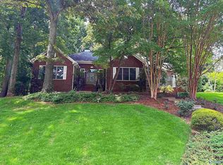 111 Glenmore Dr, Madison, AL 35757