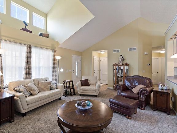 3rd image of 2506 Cedar Creek Ln