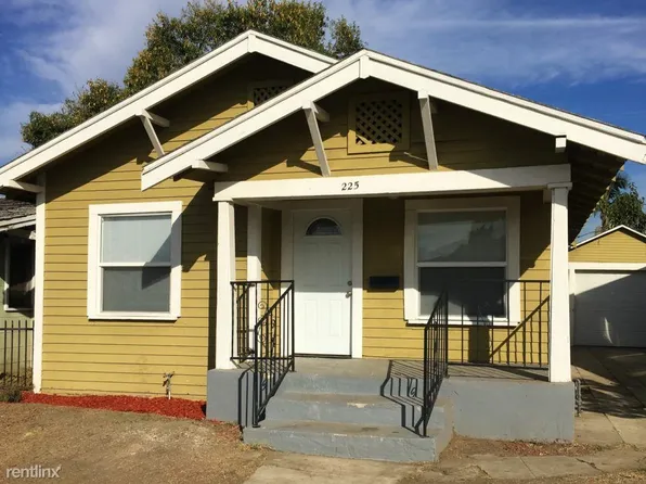 225 W 87th St, Los Angeles, CA 90003